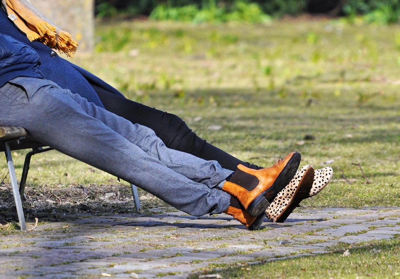 restless legs syndrome symptoms tips and advice for women 